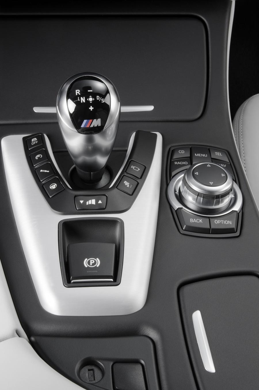  BMW M5 2011 года  (фото 31 из 344)